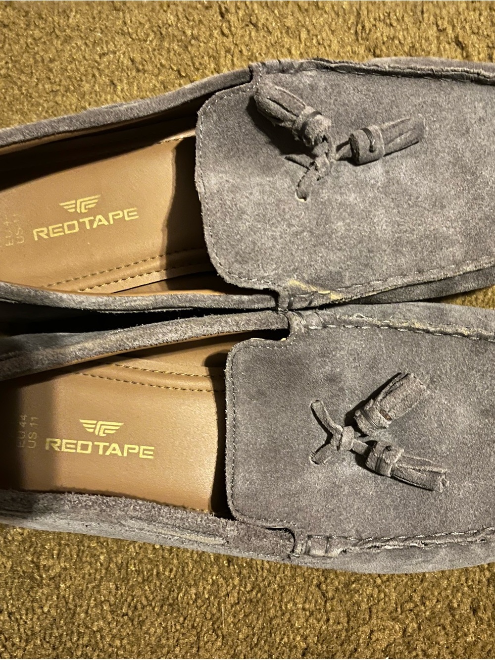 Red Tape Men’s Gray Suede Tassel Slip-On Loafers size 11